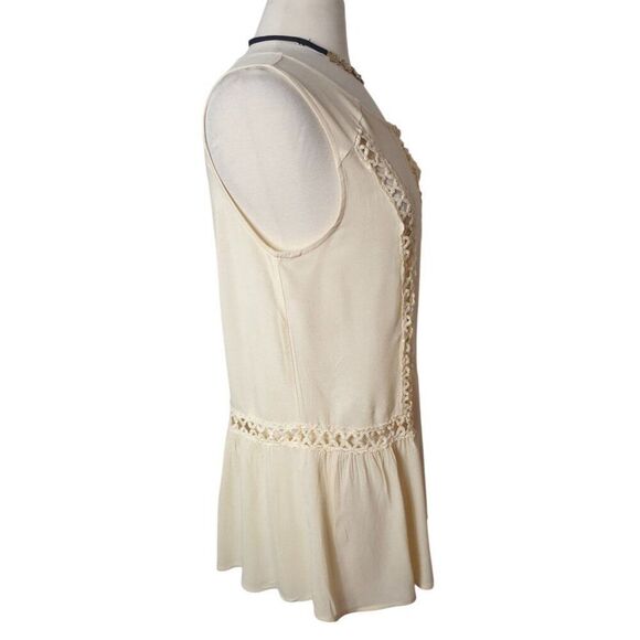 Altard State Ivory Sleeveless Peplum Top M Eyelet Lace Coquette Crochet Accents - Picture 4 of 7